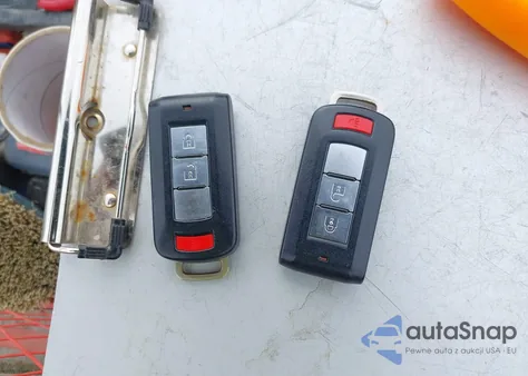 2012 Mitsubishi Outlander Se z USA, uszkodzony, nr VIN JA4JT3AW2CU010777